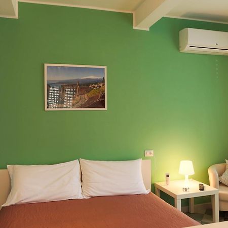 B&B Porta Della Sicilia เมสซีนา ห้อง รูปภาพ