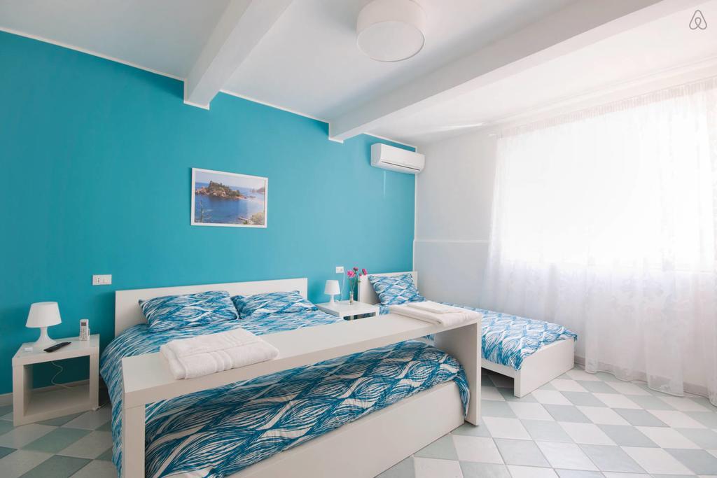 B&B Porta Della Sicilia เมสซีนา ภายนอก รูปภาพ